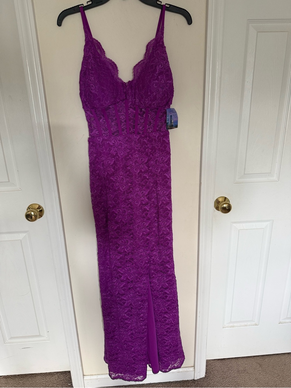 Morgan & Co. Fuchsia Purple Lace Maxi Dress